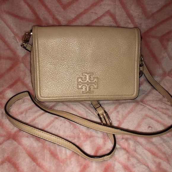 Tory Burch Handbags - Tory crossbody